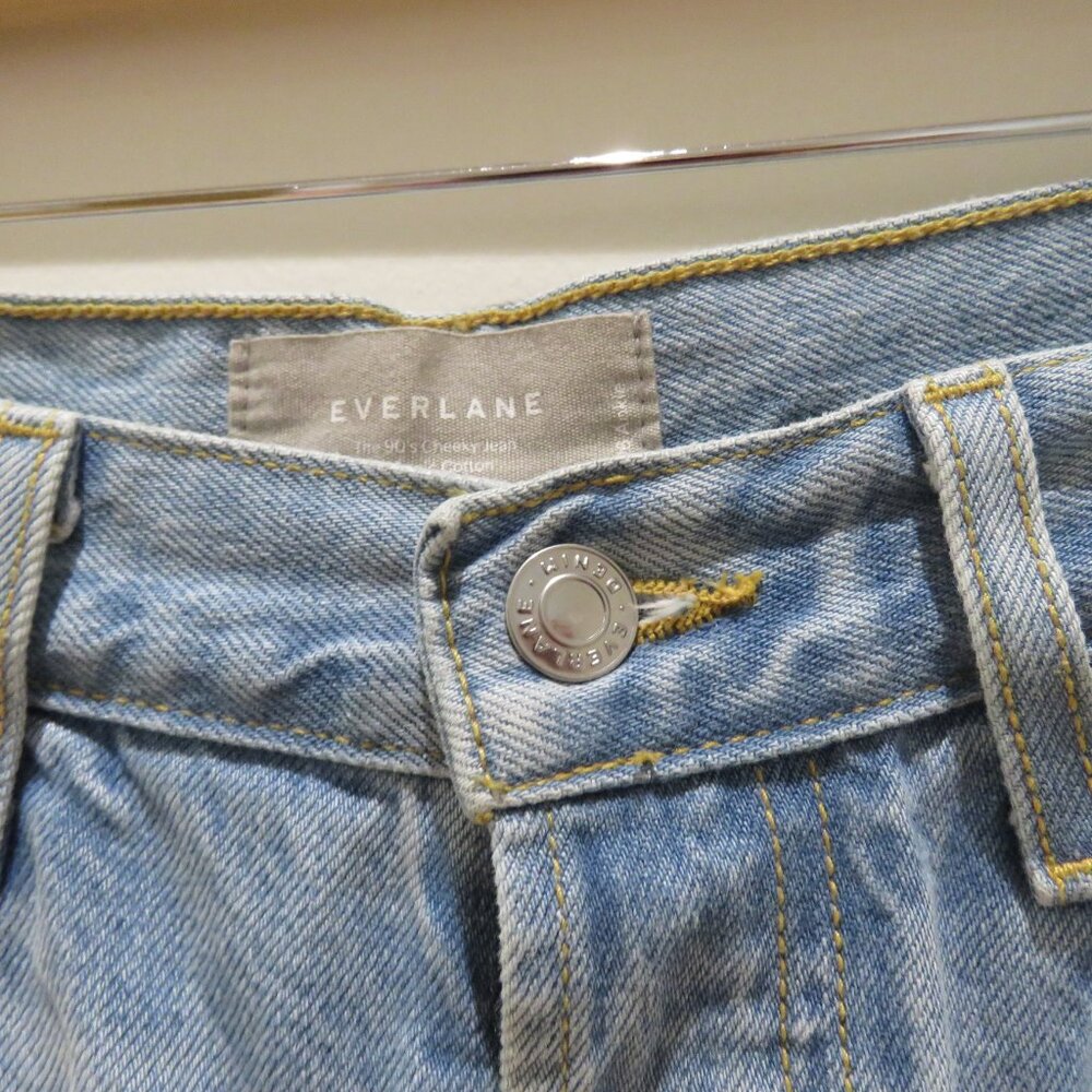 EVERLANE The 90's Cheeky Jeans in Diamond Light Wash Size 26 Minimalist Preppy - Picture 9 of 14